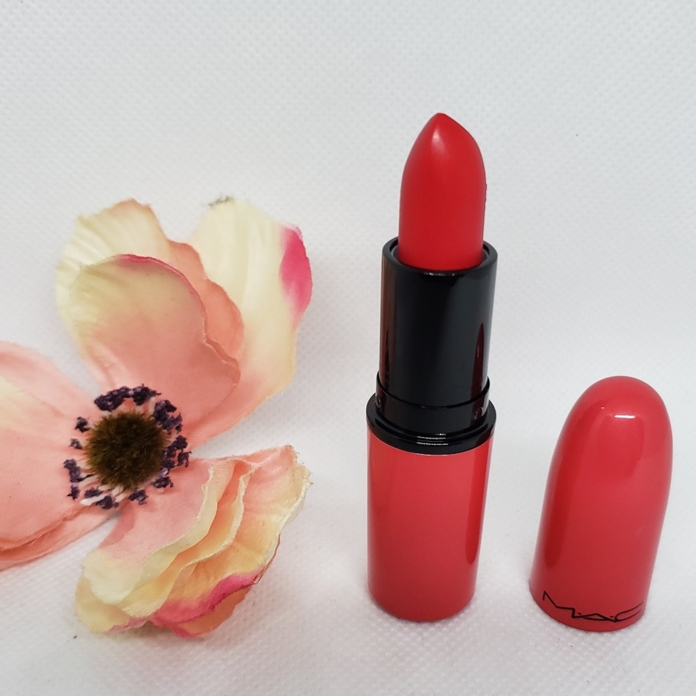 Mac lipstick